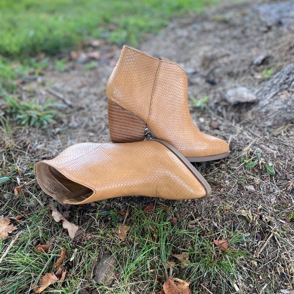 Yellow Box Snakeskin Tan Ankle Booties